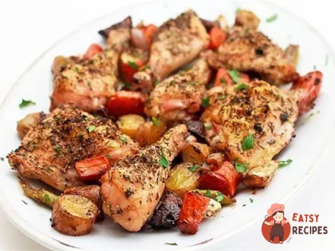 Запечена курка з овочами та прованськими травами