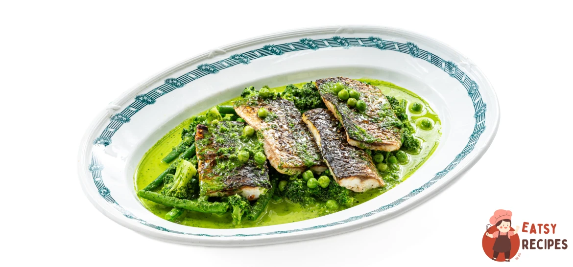 Кефаль з овочами у соусі зелений карі