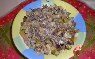 М'яСний Салат З Грибами Та Маринованими Огірками