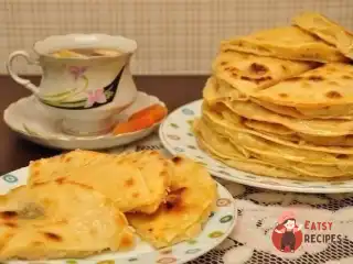 Кістибиї - татарські коржики з картоплею