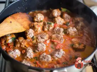 Чилі з фрикадельками