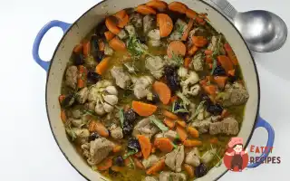 Рагу Зі Свинини З Маслинами Та Морквою