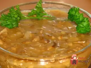Соус із сухих грибів