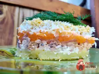 Салат «Мімоза» з горбушею