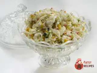 Крабовий салат із яйцями