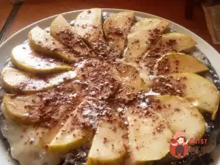 Супер-вологий шоколадний пиріг (без яєць)