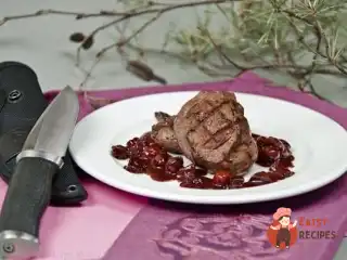 Оленина з вишнею, корицею та волоським горіхом