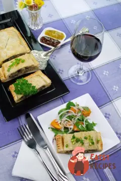 Штрудель з грибами та козячим сиром