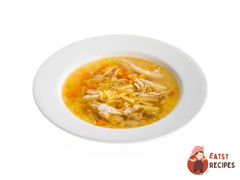 Курячий суп з локшиною