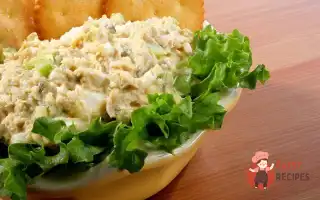 Салат З Рибою Та Сухариками