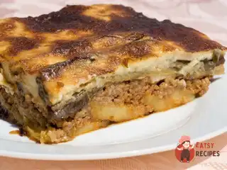 Мусака з баклажанами та яловичиною