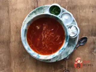 Кубанський борщ на яловичих кісточках