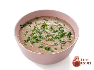 Пісний крем-суп із червоної квасолі