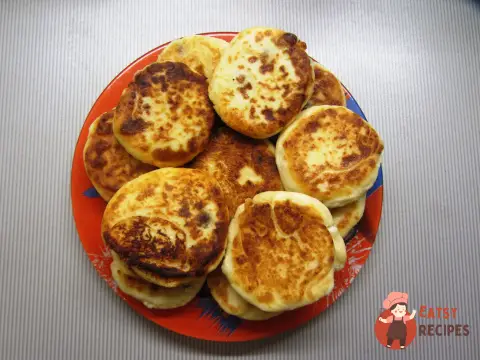 Сирники із родзинками