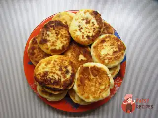 Сирники із родзинками