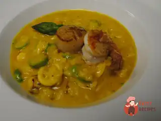 Різотто з морепродуктами та спаржею