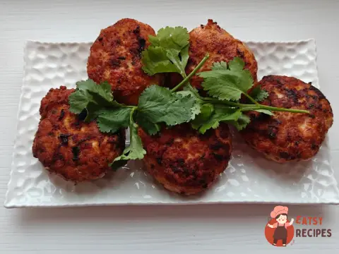 Курячі котлети з кабачком і сиром рікота