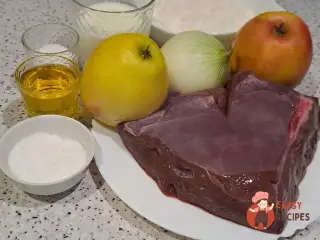 Крок 1: Смажена яловича печінка з яблуками та цибулею