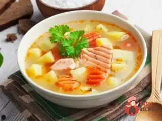 Юшка з червоної риби