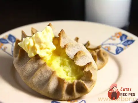 Хвіртки (карельські пиріжки) з начинкою