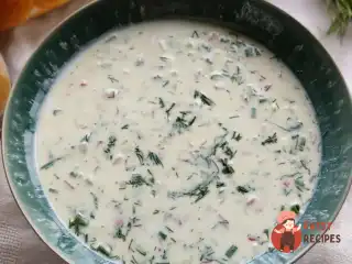 Окрошка на кефірі та квасі