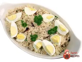 Салат з оселедцем та яйцем