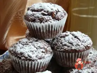 Шоколадні мафіни з тертим шоколадом