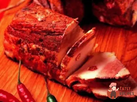 Сало солоне в лушпинні цибулі