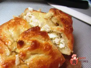 Швидкий пиріг з курячою грудкою