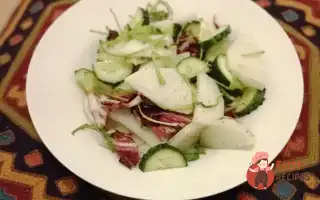 Зелений Салат З Огірком, Дайконом Та Рукколою