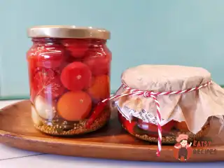 Мариновані помідори