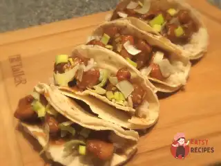 Міні тако з куркою теріяки