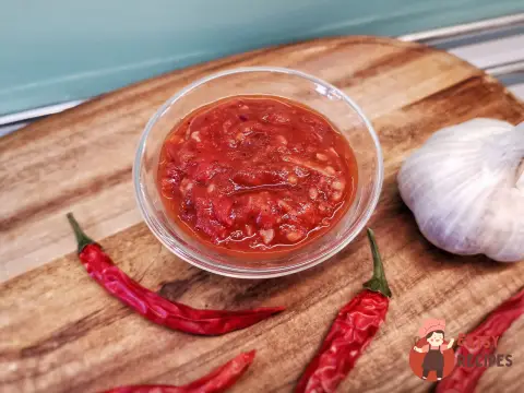Домашній пекучий кетчуп