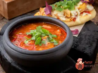 Пісний суп харчо з копченою селера та булгуром