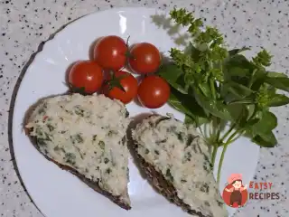 Закусочне сало із зеленим базиліком