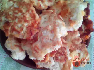Курячі котлети з ананасами