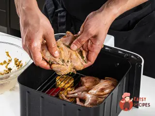 Крок 8: Перепілки в аерогрилі з овочами