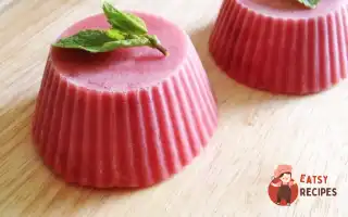 Полунично-Ревеневе Морозиво
