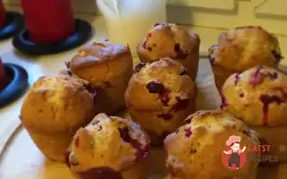Ванільні Мафіни З Журавлиною На Молоці