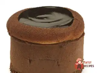 Шоколадне суфле із крему патісьєр