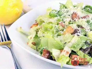 Салат "Цезар" зі свининою