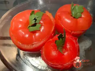 Томати, запечені з полентою