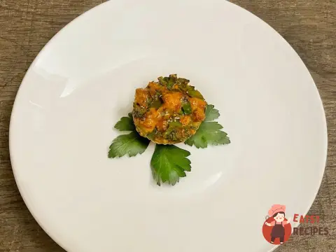 Кошички з горбуші із зеленню
