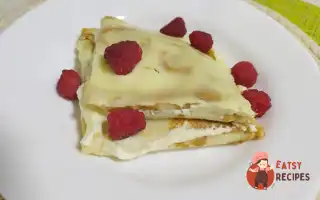 Млинці В Сметанній Заливці