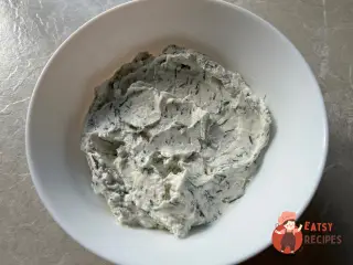 Крок 8: Кабачкові рулетики з сиром