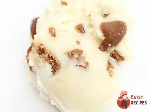 Морозиво з солодовим молоком та цукерками Maltesers