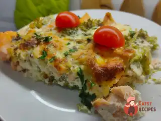 Запіканка з сьомги та броколі