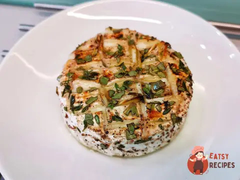 Сир бри, запечений у духовці