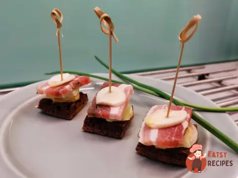 Канапе з салом
