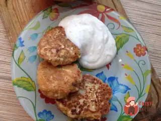 Сирники із фруктами